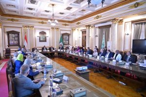 جامعة القاهرة: تطوير البرامج وربطها بسوق العمل والاستعداد المبكر للامتحانات على رأس الأولويات 2 جامعة القاهرة: تطوير البرامج وربطها بسوق العمل والاستعداد المبكر للامتحانات على رأس الأولويات