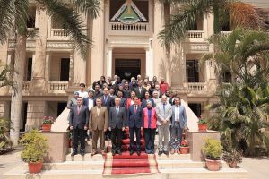 رئيس جامعة بنها يستقبل سفير اليابان بالقاهرة لبحث تعزيز التعاون الأكاديمي والثقافي 2 رئيس جامعة بنها يستقبل سفير اليابان بالقاهرة