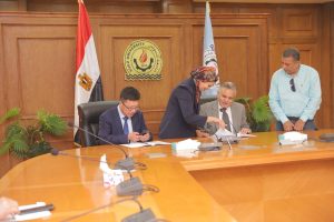 فرص تبادل طلابي وبحثي.. جامعة السويس توقّع اتفاقًا استراتيجيًا مع جامعة نورث ويست الصينية 3 FB IMG 1776274374759 جامعة السويس فرص تبادل طلابي وبحثي.. جامعة السويس توقّع اتفاقًا استراتيجيًا مع جامعة نورث ويست الصينية موقع في الجامعة