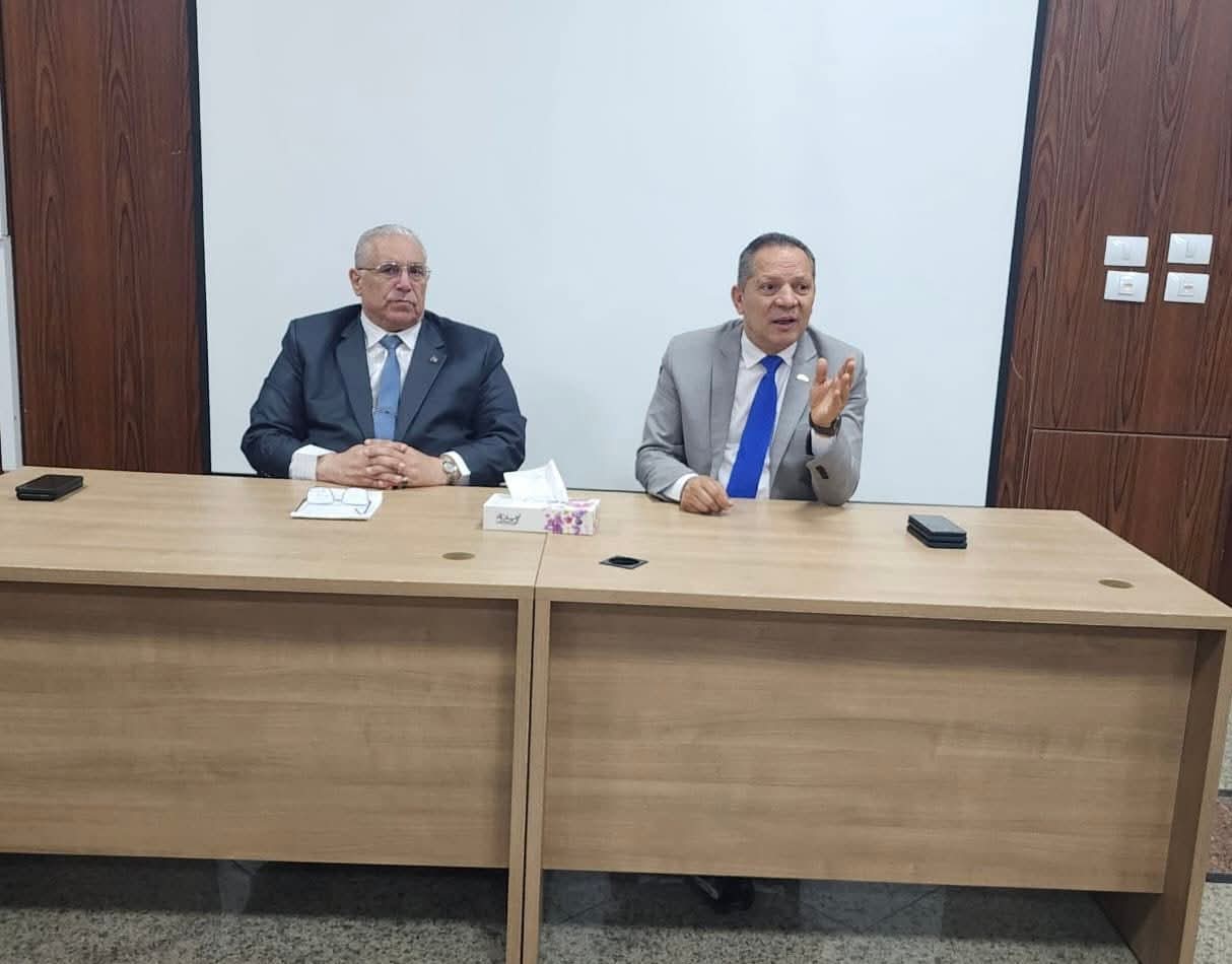 رئيس جامعة دمياط يطلق دورة الإدارة الجامعية والقيادة