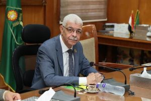 رئيس جامعة المنوفية يترأس اجتماعًا لمناقشة خطة تعيين المعيدين