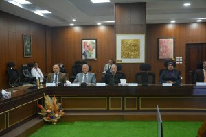 جلسة طارئة بجامعة دمياط لمتابعة الاستعدادات النهائية لامتحانات الترم الثاني وتطوير منظومة التعليم 4 FB IMG 1776783500940 جلسة طارئة بجامعة دمياط جلسة طارئة بجامعة دمياط لمتابعة الاستعدادات النهائية لامتحانات الترم الثاني وتطوير منظومة التعليم موقع في الجامعة