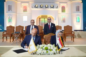 لتأهيل قيادات القطاع الصحي.. إطلاق برنامج ماجستير دولي في إدارة الرعاية الصحية بجامعة عين شمس 4 FB IMG 1776849894315 برنامج ماجستير دولي في إدارة الرعاية الصحية لتأهيل قيادات القطاع الصحي.. إطلاق برنامج ماجستير دولي في إدارة الرعاية الصحية بجامعة عين شمس موقع في الجامعة