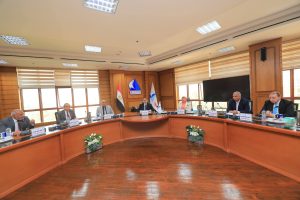 رئيس جامعة كفر الشيخ يؤكد: ترشيد الموارد أولوية.. واستعدادات مكثفة لامتحانات الفصل الدراسي الثاني 3 FB IMG 1777401722520 رئيس جامعة كفر الشيخ رئيس جامعة كفر الشيخ يؤكد: ترشيد الموارد أولوية.. واستعدادات مكثفة لامتحانات الفصل الدراسي الثاني موقع في الجامعة