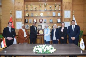 جامعة بنها توقّع بروتوكول تعاون مع «اتحاد بشبابها» لتعزيز التدريب والتنمية البشرية 4 FB IMG 1777573032408 جامعة بنها توقّع بروتوكول تعاون مع اتحاد بشبابها جامعة بنها توقّع بروتوكول تعاون مع «اتحاد بشبابها» لتعزيز التدريب والتنمية البشرية موقع في الجامعة