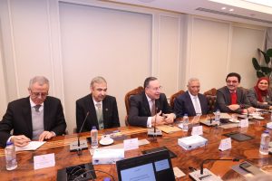 تحول رقمي شامل في الجامعات المصرية.. تعاون وزاري لإطلاق مرحلة جديدة للذكاء الاصطناعي والابتكار 4 IMG 20260401 WA0021 الجامعات المصرية تحول رقمي شامل في الجامعات المصرية.. تعاون وزاري لإطلاق مرحلة جديدة للذكاء الاصطناعي والابتكار موقع في الجامعة