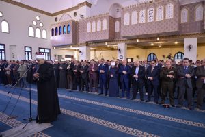 رئيس جامعة القاهرة يشارك احتفالات الجيزة القومية ويطلق مبادرات تنموية لتعزيز جودة الحياة 3 IMG 20260403 WA0020 احتفالات الجيزة القومية رئيس جامعة القاهرة يشارك احتفالات الجيزة القومية ويطلق مبادرات تنموية لتعزيز جودة الحياة موقع في الجامعة