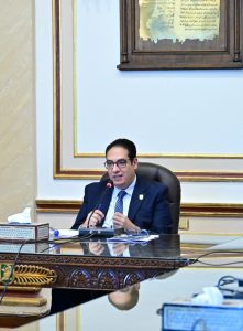 رئيس جامعة القاهرة: ملتقى التوظيف رسالة ثقة في الخريجين وربط حقيقي بين التعليم وسوق العمل 2 رئيس جامعة القاهرة