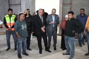 رئيس جامعة قناة السويس يزور مبنى معهد ITI ويشدد على الجودة والالتزام بالمواصفات الحديثة 4 IMG 20260407 WA0046 1 رئيس جامعة قناة السويس يزور مبنى معهد ITI رئيس جامعة قناة السويس يزور مبنى معهد ITI ويشدد على الجودة والالتزام بالمواصفات الحديثة موقع في الجامعة