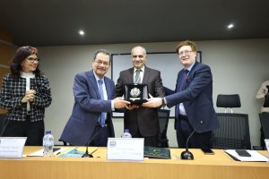 جامعة أسوان تشارك في REEPE 2026 بالقاهرة وتبرز دورها في مجالات الطاقة والتكنولوجيا 4 IMG 20260408 WA0084 جامعة أسوان تشارك في REEPE 2026 بالقاهرة جامعة أسوان تشارك في REEPE 2026 بالقاهرة وتبرز دورها في مجالات الطاقة والتكنولوجيا موقع في الجامعة