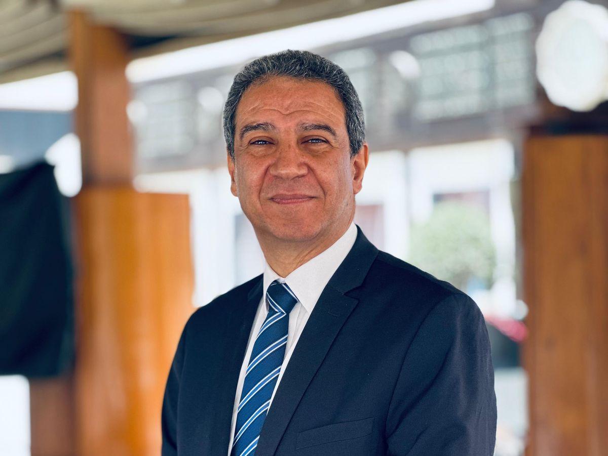 IMG 20260411 WA0000 1 ترشيد الطاقة إنجاز دولي لطب قصر العيني.. اختيار د. ماجد عبد النصير بلجنة الترشيحات بالفيدرالية العالمية للمخ والأعصاب موقع في الجامعة