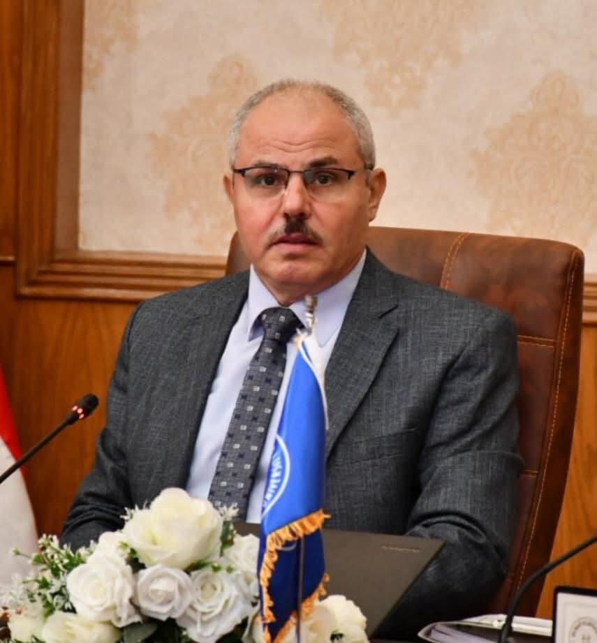 رئيس جامعة قناة السويس