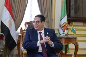 جامعة القاهرة وسفير الإمارات يبحثان تعزيز التعاون الأكاديمي ورعاية الطلاب والتوسع الدولي بفرع عجمان 2 IMG 20260417 WA0001 جامعة القاهرة جامعة القاهرة وسفير الإمارات يبحثان تعزيز التعاون الأكاديمي ورعاية الطلاب والتوسع الدولي بفرع عجمان موقع في الجامعة