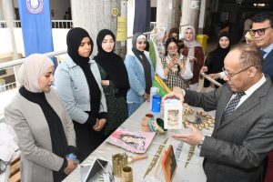 IMG 20260419 WA0062 جامعة قناة السويس جامعة قناة السويس تطلق الأسبوع البيئي بكلية الألسن لتعزيز الوعي وترشيد الطاقة موقع في الجامعة
