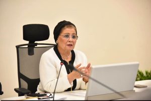 دمج «الولادة الطبيعية» بالمناهج الدراسية.. خطوة جديدة لدعم استراتيجية السكان وخفض القيصريات حتى 2027 3 IMG 20260420 WA0027 دمج «الولادة الطبيعية» بالمناهج الدراسية دمج «الولادة الطبيعية» بالمناهج الدراسية.. خطوة جديدة لدعم استراتيجية السكان وخفض القيصريات حتى 2027 موقع في الجامعة