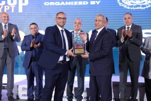 IMG 20260421 WA0023 الأكاديمية العربية تختتم “RoboCup Junior” بالعلمين الأكاديمية العربية تختتم “RoboCup Junior” بالعلمين الجديدة وتتوج أبطال التكنولوجيا والابتكار| صور موقع في الجامعة