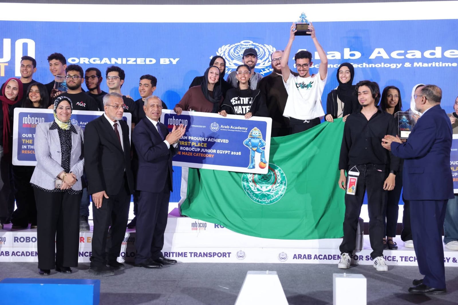 الأكاديمية العربية تختتم “RoboCup Junior” بالعلمين الجديدة وتتوج أبطال التكنولوجيا والابتكار