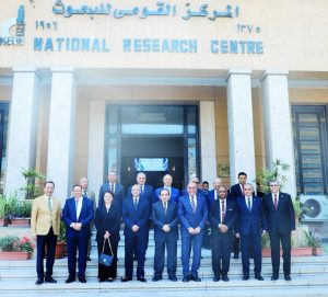 أشرف منصور: الذكاء الاصطناعي شريك أساسي في تطوير علم الكيمياء 4 أشرف منصور: الذكاء الاصطناعي شريك أساسي في تطوير علم الكيمياء