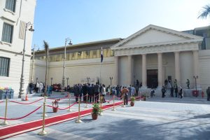 IMG 20260424 WA0009 الإسكندرية مولد مدينة عالمية وزير التعليم العالي ومحافظ الإسكندرية يطلقان فعاليات “الإسكندرية مولد مدينة عالمية” وسط أجواء مبهجة| صور موقع في الجامعة