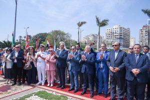 وزير التعليم العالي ومحافظ الإسكندرية يطلقان فعاليات “الإسكندرية مولد مدينة عالمية” وسط أجواء مبهجة| صور 5 IMG 20260424 WA0019 الإسكندرية مولد مدينة عالمية وزير التعليم العالي ومحافظ الإسكندرية يطلقان فعاليات “الإسكندرية مولد مدينة عالمية” وسط أجواء مبهجة| صور موقع في الجامعة