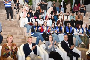 IMG 20260425 WA0078 جامعة أسوان تشارك في مهرجان أسوان الدولي لسينما جامعة أسوان تشارك في مهرجان أسوان الدولي لسينما المرأة وتبرز حضورًا طلابيًا واسعًا بمكتبة مصر موقع في الجامعة