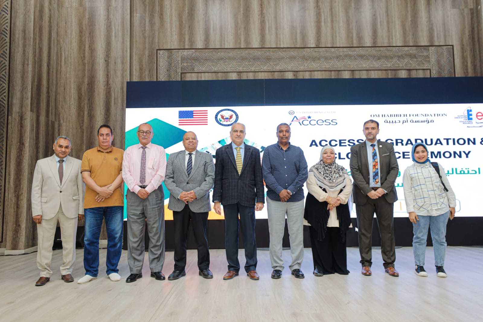 IMG 20260427 WA0042 جامعة أسوان تؤكد دعمها لتمكين الشباب جامعة أسوان تؤكد دعمها لتمكين الشباب خلال تخريج دفعة جديدة من برنامج “Access” موقع في الجامعة