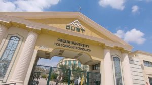 الصيدلة 71%.. تفاصيل الحد الأدنى للالتحاق بكليات جامعة العبور للعلوم والتكنولوجيا