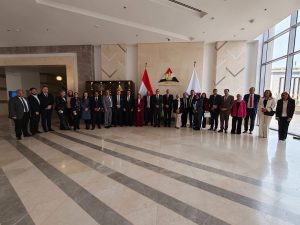 عميد حقوق عين شمس: تدريب الطلاب على البحث القانوني يربط الجوانب النظرية بالتطبيق العملي 3 IMG 5752 عميد حقوق عين شمس عميد حقوق عين شمس: تدريب الطلاب على البحث القانوني يربط الجوانب النظرية بالتطبيق العملي موقع في الجامعة