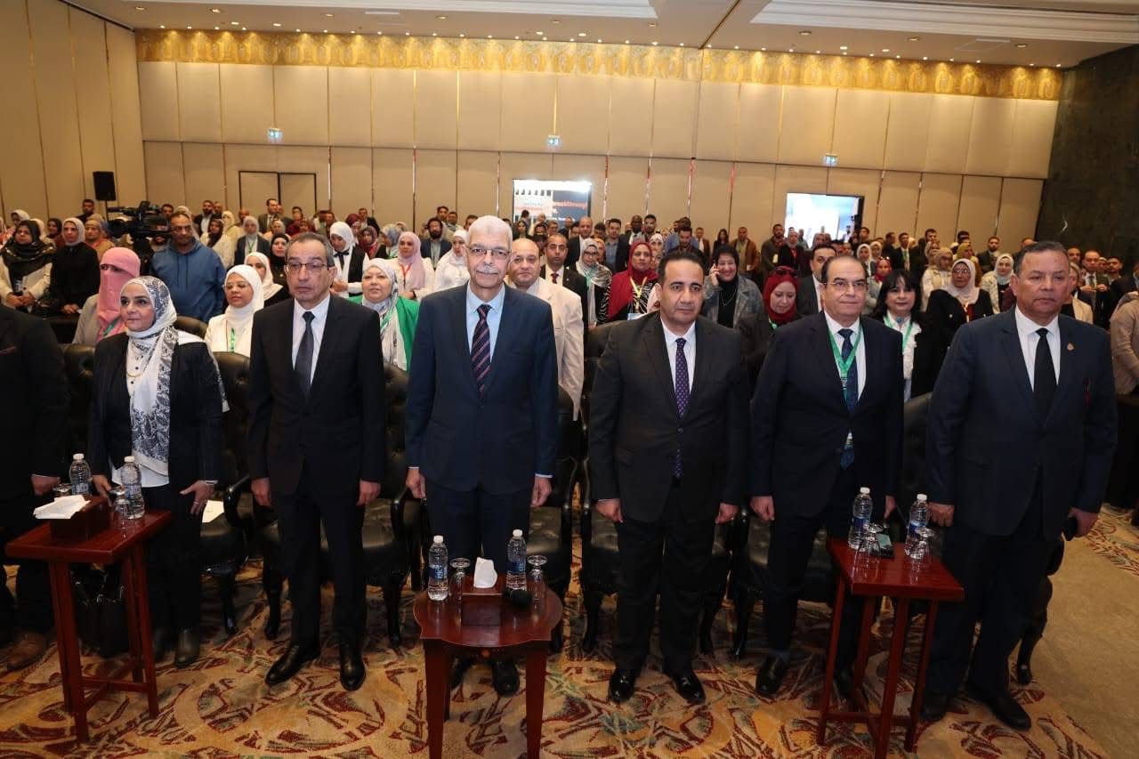 IMG 6550 نائب وزير الاتصالات رئيس جامعة المنوفية يفتتح المؤتمر الدولي لمعهد الكبد القومي بمشاركة 12 قسمًا علميًا موقع في الجامعة