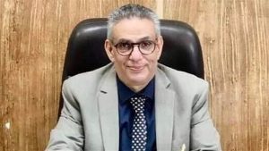 عميد تجارة أسيوط: تقليص الأقسام التقليدية والتوسع في التخصصات الحديثة.. والمهارات الرقمية واللغات مفتاح سوق العمل| خاص 3 IMG 6595 عميد تجارة أسيوط عميد تجارة أسيوط: تقليص الأقسام التقليدية والتوسع في التخصصات الحديثة.. والمهارات الرقمية واللغات مفتاح سوق العمل| خاص موقع في الجامعة