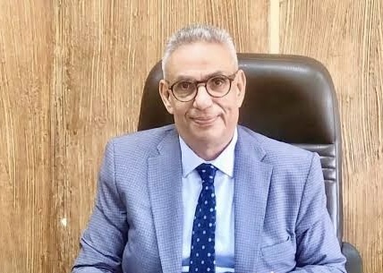 عميد تجارة أسيوط