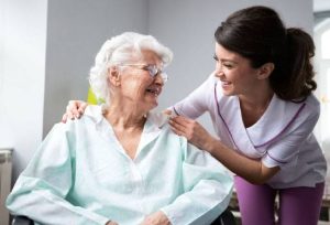 جلسات تفاعلية وهدايا رمزية.. تفاصيل زيارة طلاب زراعة القاهرة لدار مسنين 3 IMG 6862 زيارة طلاب زراعة القاهرة لدار مسنين جلسات تفاعلية وهدايا رمزية.. تفاصيل زيارة طلاب زراعة القاهرة لدار مسنين موقع في الجامعة