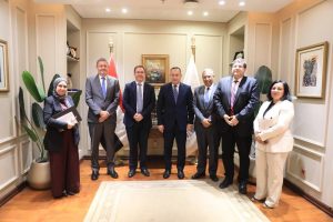 شراكات جديدة مرتقبة بين الجامعات المصرية والبريطانية في مجالات التعليم والبحث.. اعرف التفاصيل 3 IMG 7472 الجامعات المصرية والبريطانية شراكات جديدة مرتقبة بين الجامعات المصرية والبريطانية في مجالات التعليم والبحث.. اعرف التفاصيل موقع في الجامعة