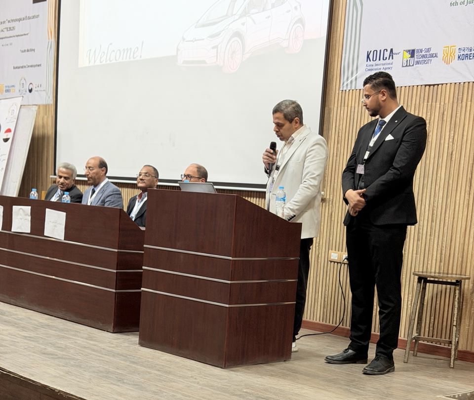 e7bf0067 44fd 454a 9893 23c5cc13aab0 حلوان التكنولوجية الدولية تنظم ندوة حلوان التكنولوجية الدولية تنظم ندوة متخصصة.. تسليط الضوء على تكنولوجيا صيانة السيارات وبدائل الوقود موقع في الجامعة