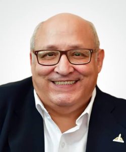 إنهاء مدة الدكتور عبدالوهاب عزت أمينا للمجلس الأعلى للجامعات الخاصة 2 إنهاء مدة الدكتور عبدالوهاب عزت أمينا للمجلس الأعلى للجامعات الخاصة