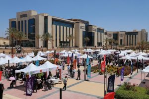 بمشاركة 50 شركة.. جامعة الجلالة تستضيف أكبر ملتقى توظيف للطلاب 7 07d0d811 4fff 414d 9379 cdfa27d655f0 جامعة الجلالة تستضيف أكبر ملتقى توظيف بمشاركة 50 شركة.. جامعة الجلالة تستضيف أكبر ملتقى توظيف للطلاب موقع في الجامعة