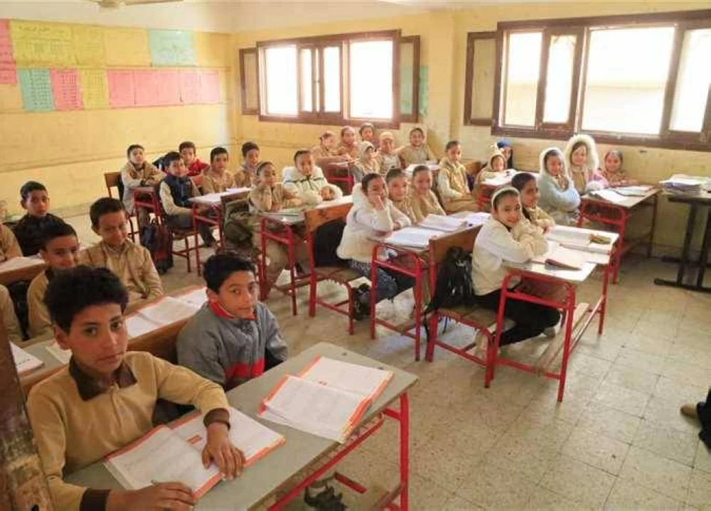 1625308 خفض كثافة الفصول الدراسية من 100 طالب إلى 50.. نقلة في خفض كثافة الفصول الدراسية| التعليم توضح موقع في الجامعة