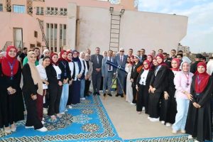 رئيس جامعة المنوفية يشهد فعالية فلكية لرصد البقع الشمسية بكلية العلوم 3 1777650193182 رئيس جامعة المنوفية رئيس جامعة المنوفية يشهد فعالية فلكية لرصد البقع الشمسية بكلية العلوم موقع في الجامعة