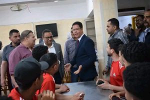 رئيس جامعة بنها يؤكد: القيم والأخلاق خط أحمر ويحذر من السوشيال ميديا 3 1777828486182 رئيس جامعة بنها رئيس جامعة بنها يؤكد: القيم والأخلاق خط أحمر ويحذر من السوشيال ميديا موقع في الجامعة