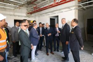 1778079862926 رئيس جامعة المنيا يتفقد مستشفى الأورام الجامعي رئيس جامعة المنيا يتفقد مستشفى الأورام الجامعي ويؤكد قرب التشغيل الكامل موقع في الجامعة