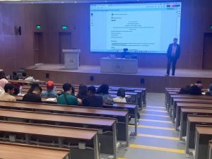 تعليم قانوني على الطريقة البريطانية.. حقوق عين شمس تواصل تعاونها مع جامعة إسيكس 4 1778528132669 حقوق عين شمس تواصل تعاونها مع جامعة إسيكس تعليم قانوني على الطريقة البريطانية.. حقوق عين شمس تواصل تعاونها مع جامعة إسيكس موقع في الجامعة