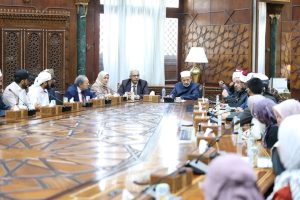 شيخ الأزهر للطلاب الوافدين: حريصون على تهيئة الأجواء المناسبة للتحصيل العلمي 2 شيخ الأزهر للطلاب الوافدين: حريصون على تهيئة الأجواء المناسبة للتحصيل العلمي