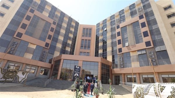 رئيس جامعة المنيا: بدء تشغيل التأمين الصحي الشامل بـ4 مستشفيات