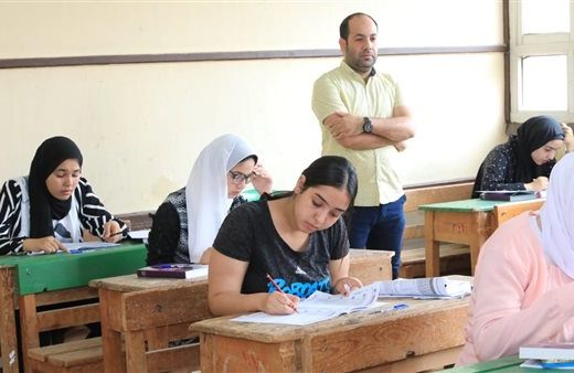 731 نماذج البوكليت في اللغة العربية والتربية الإسلامية امتحانك في إيدك.. الشرقية تطرح نماذج «البوكليت» في اللغة العربية والتربية الإسلامية لطلاب الإعدادية 2026 موقع في الجامعة
