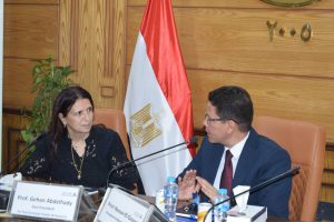 جامعة بنها وفولبرايت تبحثان تعزيز التعاون في مجالات البحث العلمي والمنح الدراسية 5 جامعة بنها وفولبرايت تبحثان تعزيز التعاون في مجالات البحث العلمي