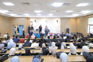 كلية الطب بجامعة المنصورة الجديدة تنظم مؤتمرًا طلابيًا حول الأمراض المعدية وتعزيز الوعي الصحي 6 FB IMG 1777831303056 كلية الطب بجامعة المنصورة الجديدة كلية الطب بجامعة المنصورة الجديدة تنظم مؤتمرًا طلابيًا حول الأمراض المعدية وتعزيز الوعي الصحي موقع في الجامعة