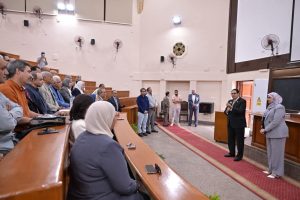 رئيس جامعة القاهرة يفتتح مدرج «والي» بكلية العلوم.. ويؤكد: تطوير البنية التعليمية أساس التميز والريادة الأكاديمية 3 FB IMG 1778306304073 رئيس جامعة القاهرة يفتتح مدرج «والي» بكلية العلوم رئيس جامعة القاهرة يفتتح مدرج «والي» بكلية العلوم.. ويؤكد: تطوير البنية التعليمية أساس التميز والريادة الأكاديمية موقع في الجامعة