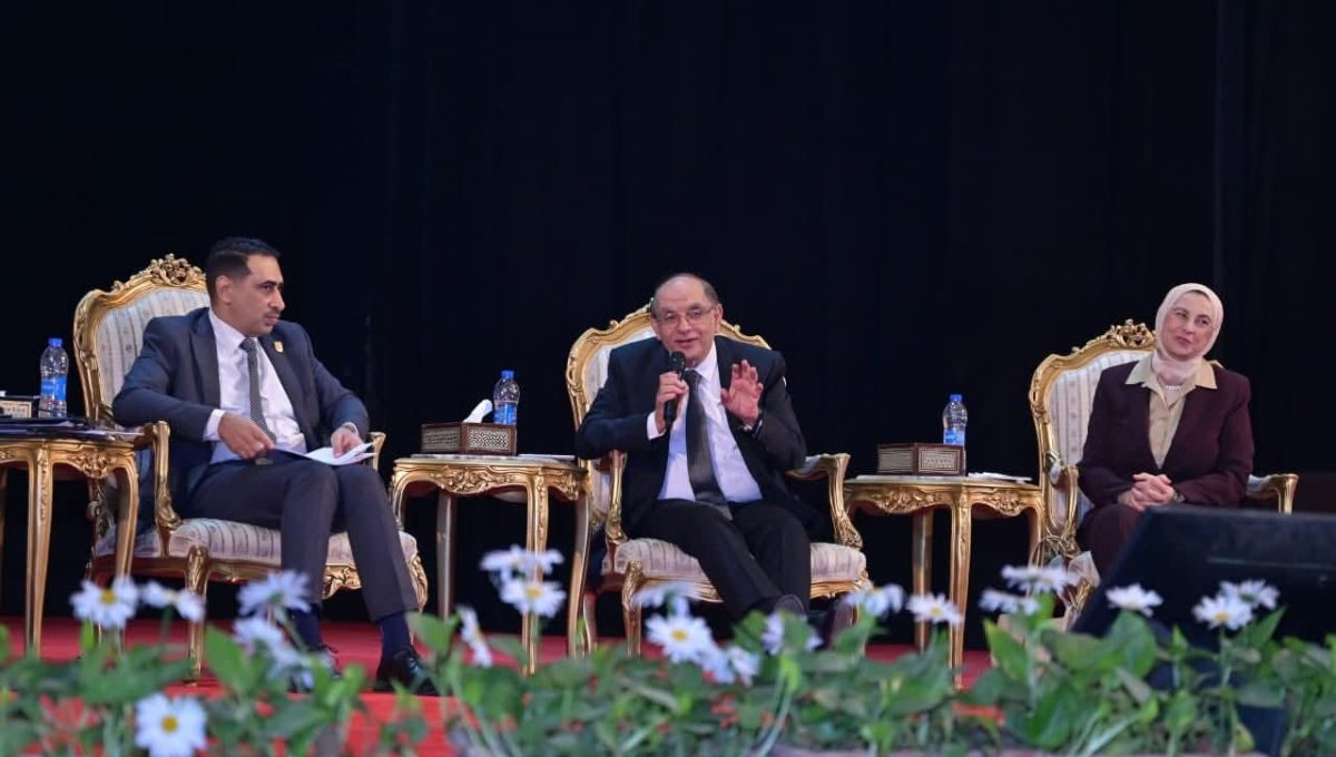 FB IMG 1778652678616 جامعة القاهرة خطوة جديدة نحو المستقبل.. جامعة القاهرة تعيد صياغة التعليم لمواءمة سوق العمل موقع في الجامعة