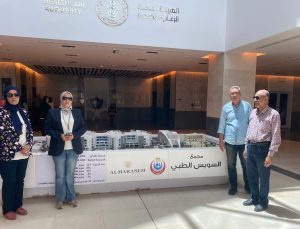عقب تعرضه لاعتداء من زملائه.. وكيلة تعليم السويس تزور تلميذ الصف السادس بالمستشفى وتطمئن على حالته 2 وكيلة تعليم السويس تزور تلميذ الصف السادس بالمستشفى