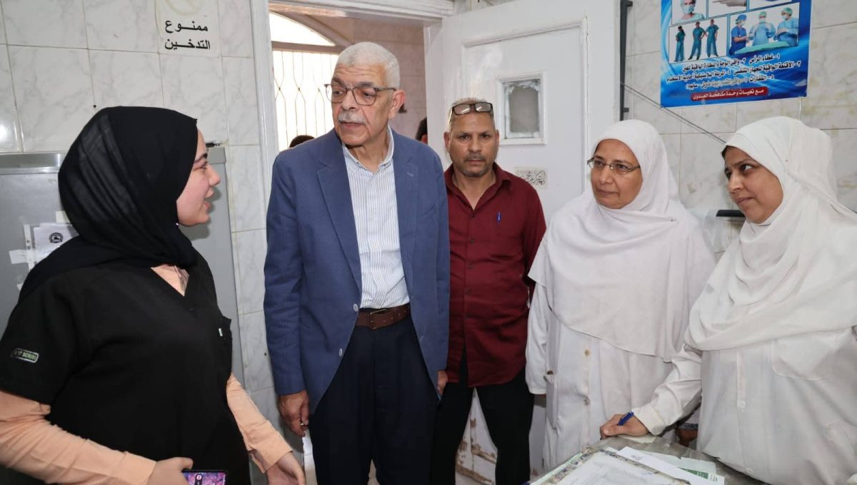 FB IMG 1778955321685 رئيس جامعة المنوفية يشدد على الالتزام بمعايير الجودة رئيس جامعة المنوفية يشدد على الالتزام بمعايير الجودة ومكافحة العدوى خلال جولته بمستشفى منشأة سلطان موقع في الجامعة